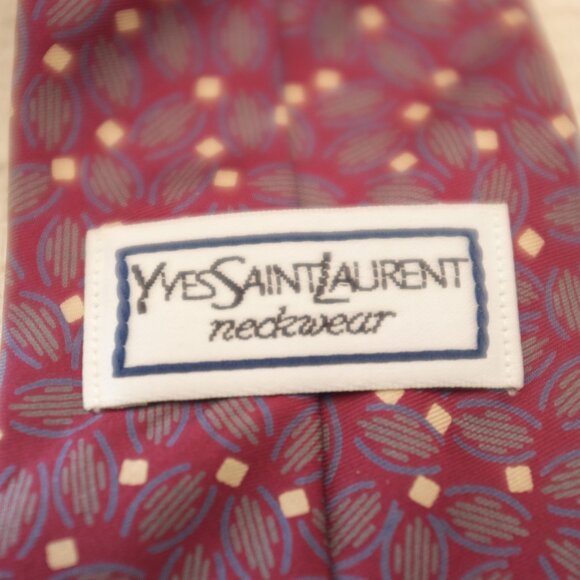 COPY - Yves Saint Laurent neckwear burgundy tie 100% silk - Picture 5 of 5